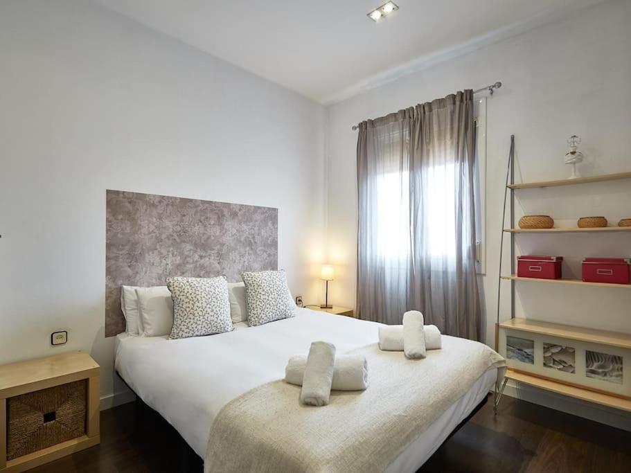 Ferienwohnung Bed&Bcn Arquimedes Barcelona Exterior foto