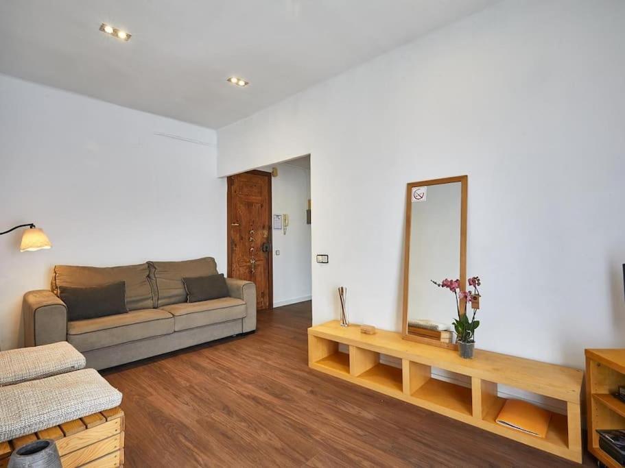 Ferienwohnung Bed&Bcn Arquimedes Barcelona Exterior foto