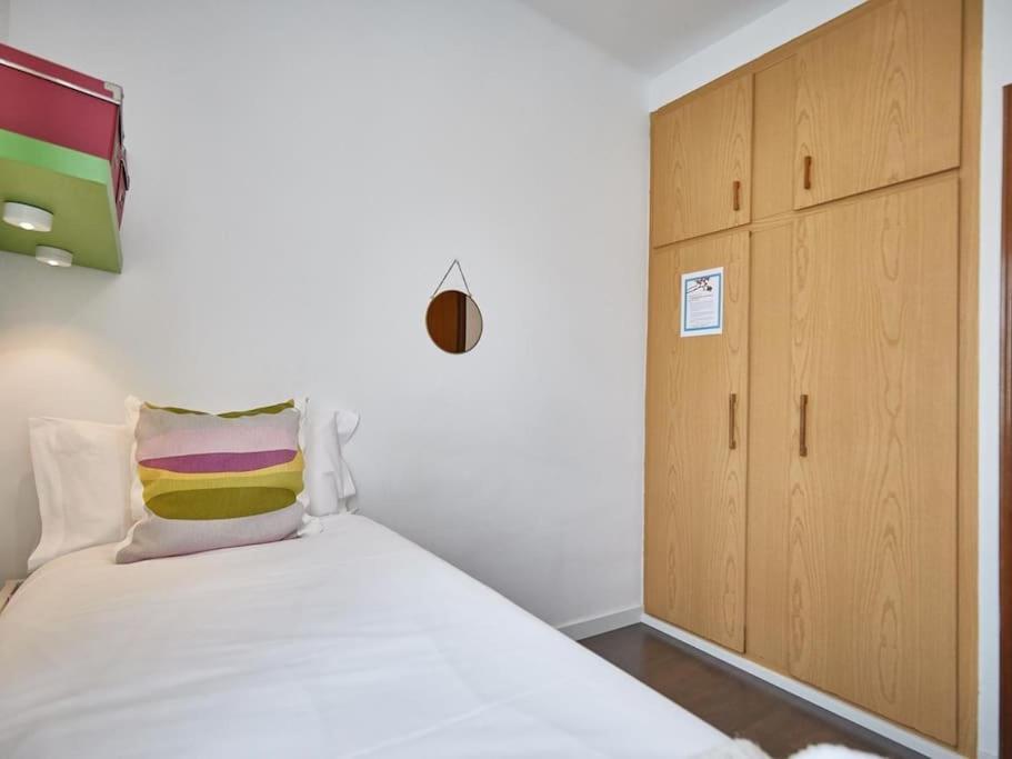 Ferienwohnung Bed&Bcn Arquimedes Barcelona Exterior foto